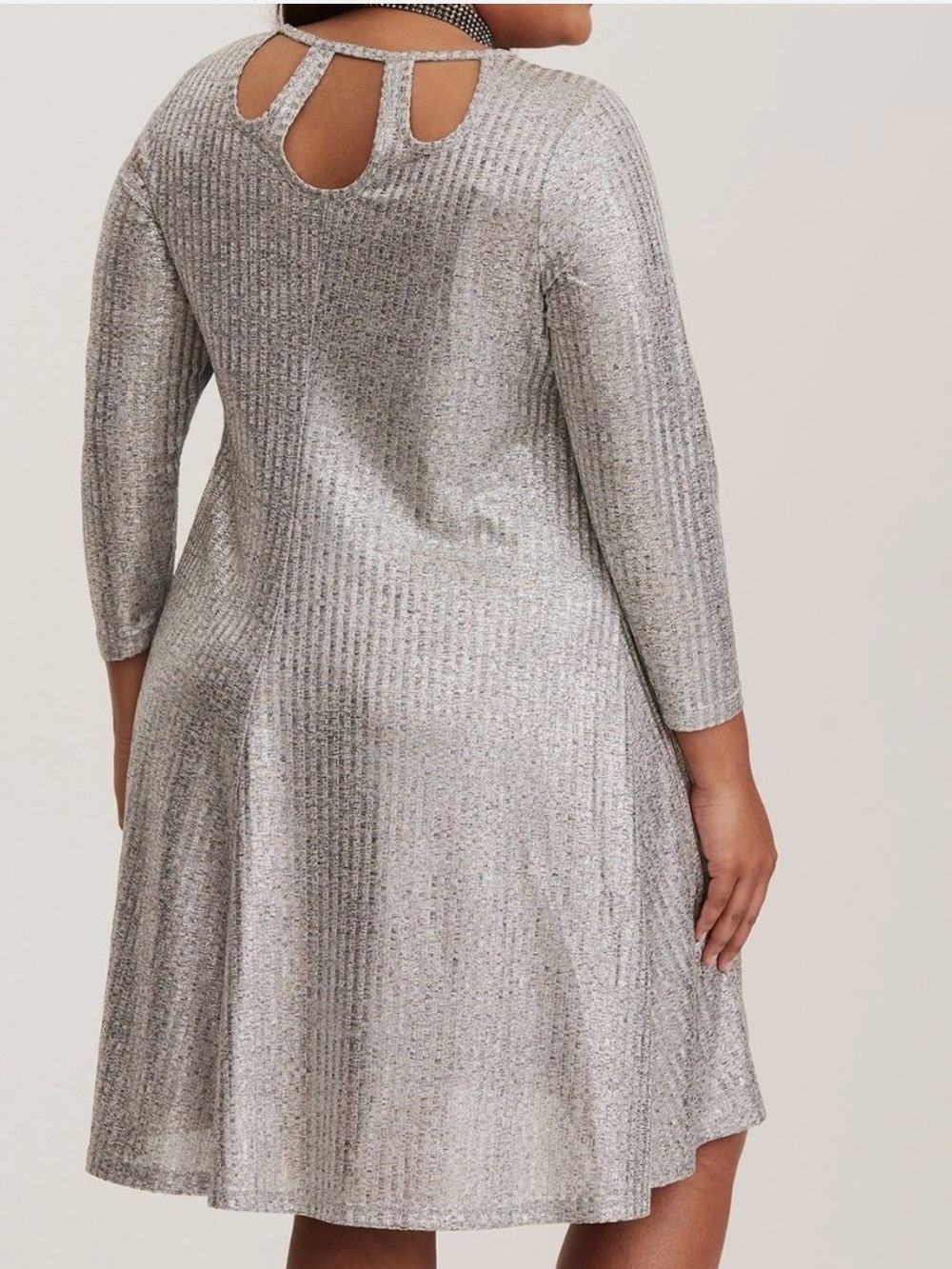 Torrid Size 1 Silver Metallic Swing Dress Cutout Back Party Holiday Glam - Picture 2 of 9